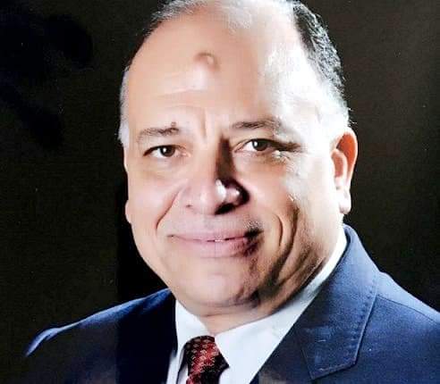 رئيس “القابضة للمطارات” يهنئ شركة ميناء القاهرة الجوي للحصول على الاعتماد الصحي AHA